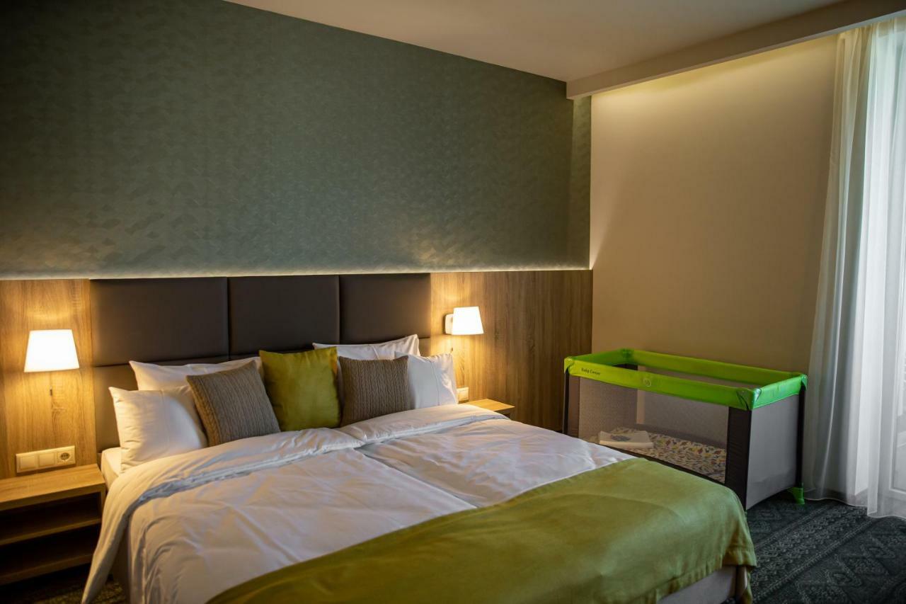 Lignum Hotel Miskolc Exterior photo